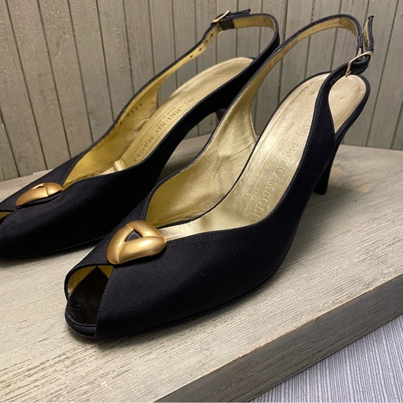 Bruno Magli Black Fabric with Gold Open Tor Slingback Heels Made in Italy 6.5B - Picture 3 of 13